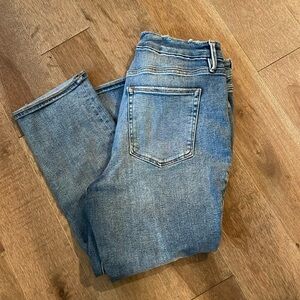 Good American Good Legs Distressed
Stretch Straight Leg Jeans